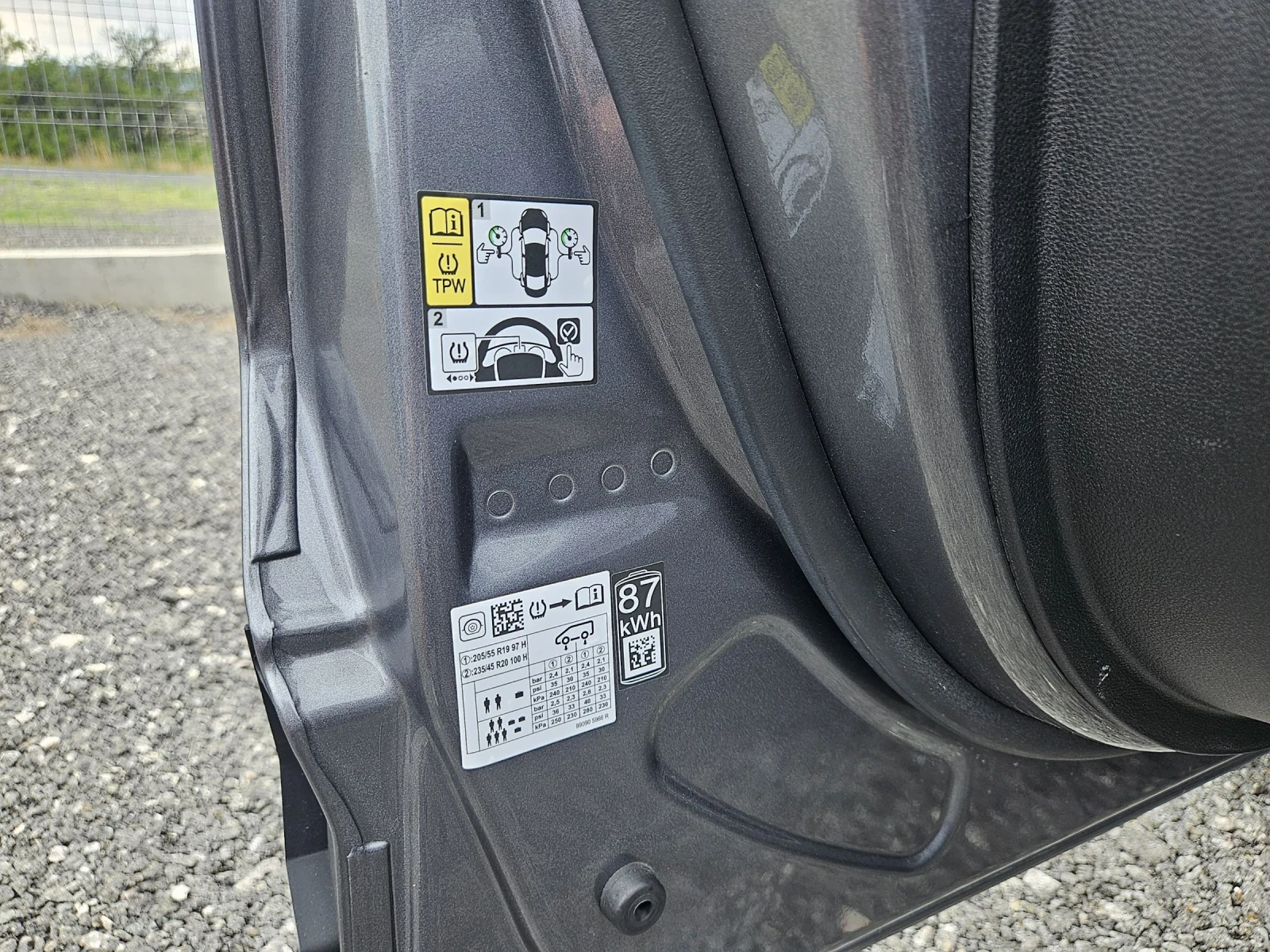 Renault Scenic E-Tech 87kw Full Options, снимка 16 - Автомобили и джипове - 55134639