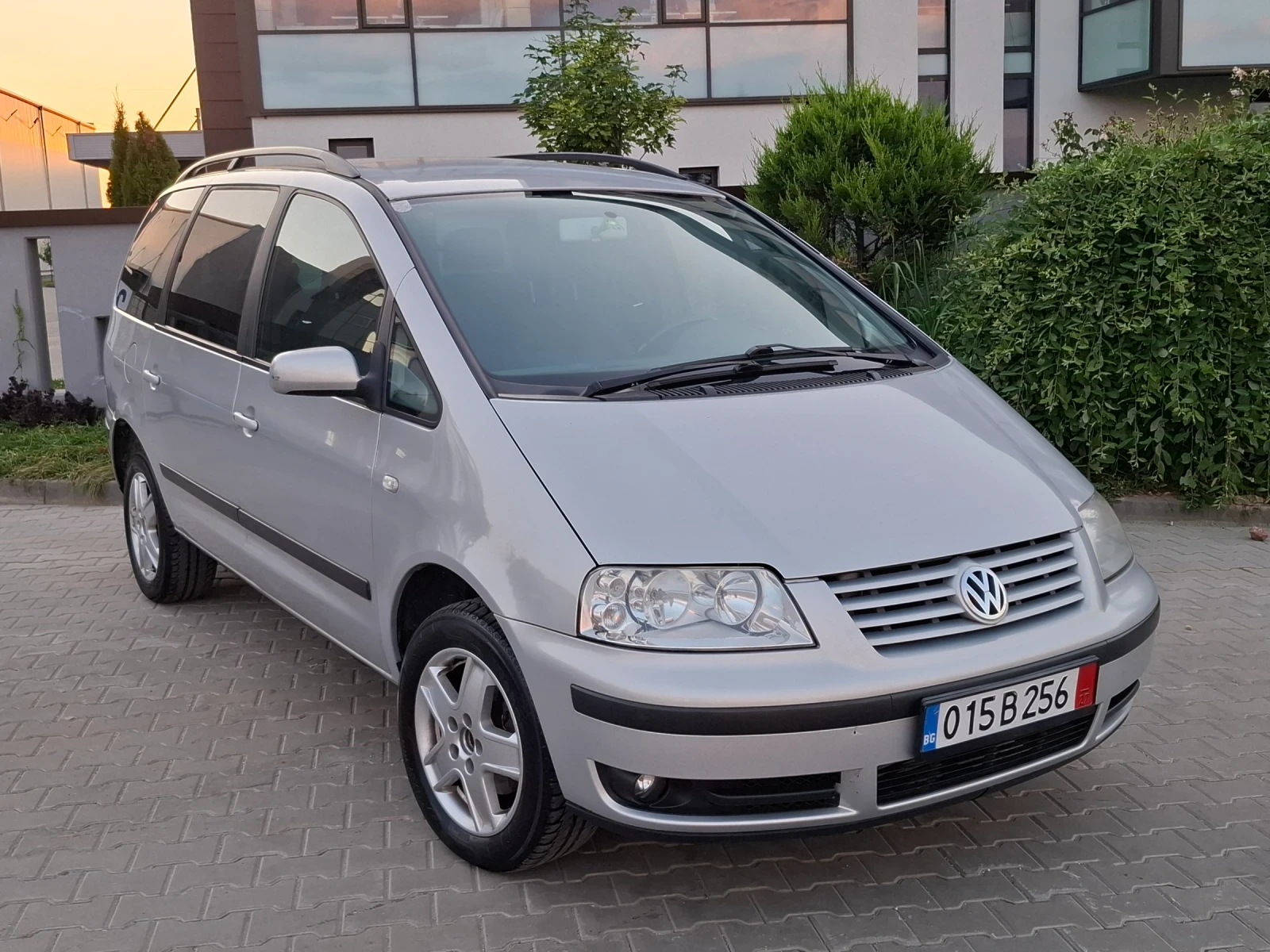 VW Sharan 1.9TDI* (131кс)* 6-СКОРОСТИ* HOB BHOC* * , снимка 8 - Автомобили и джипове - 55193048