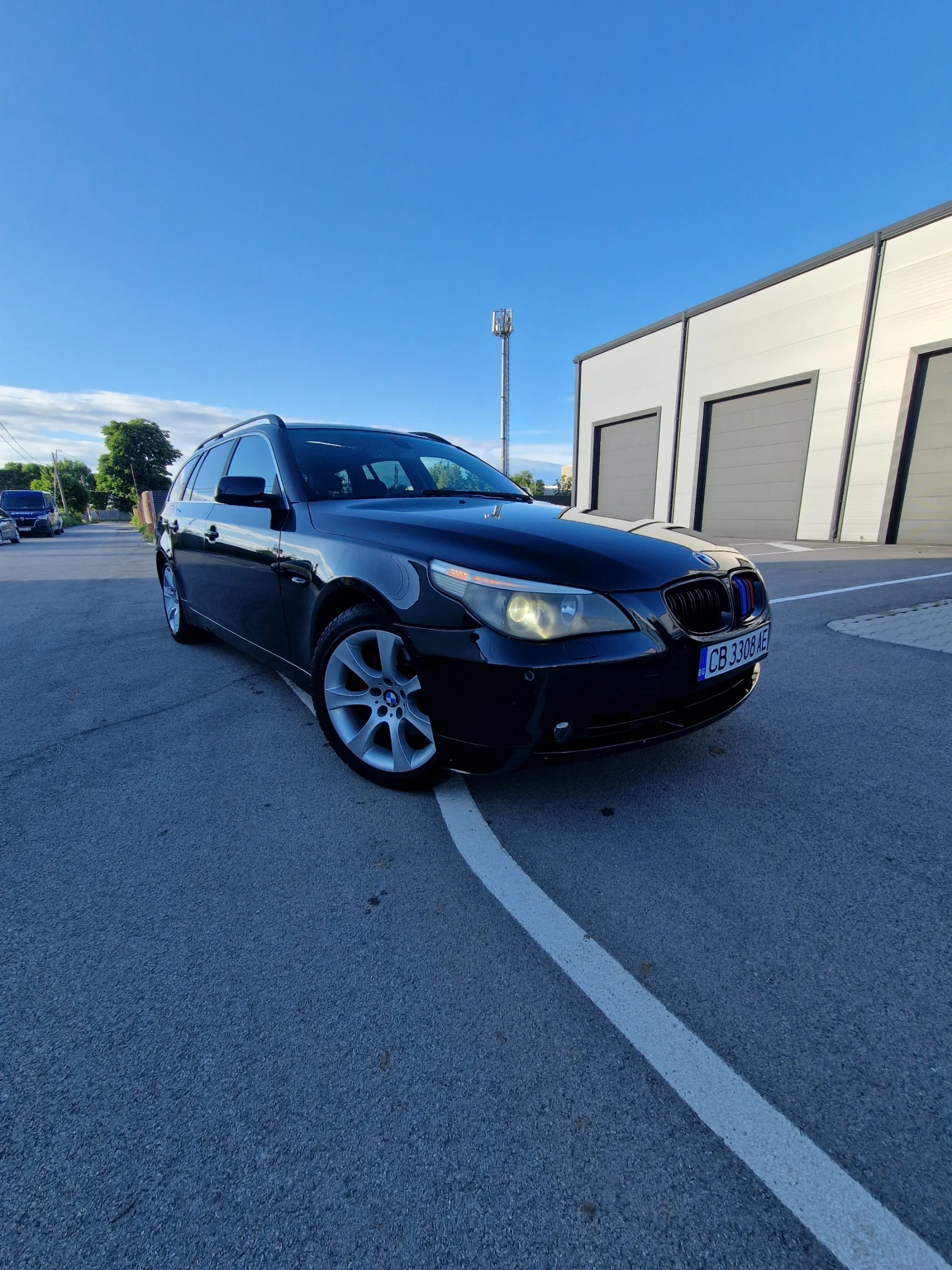 BMW 525 2.5 HDi, снимка 3 - Автомобили и джипове - 55265195