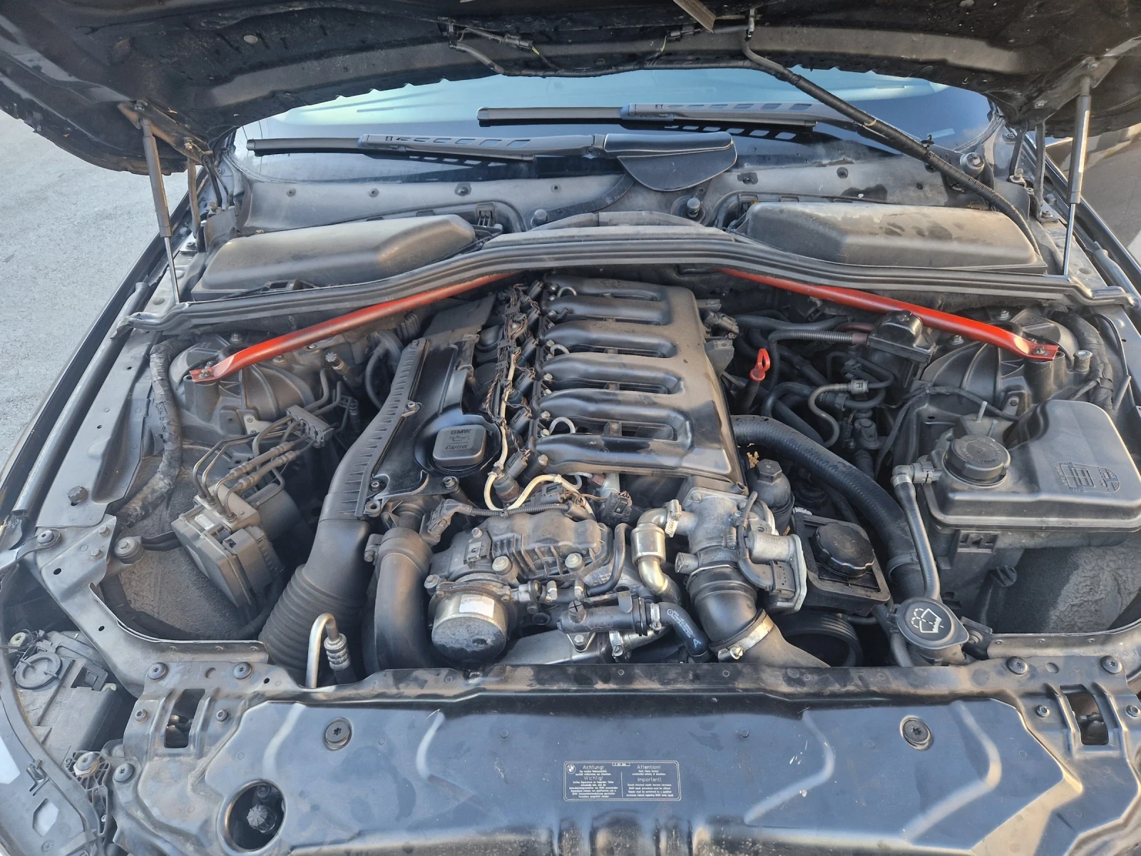 BMW 525 2.5 HDi, снимка 15 - Автомобили и джипове - 55265195