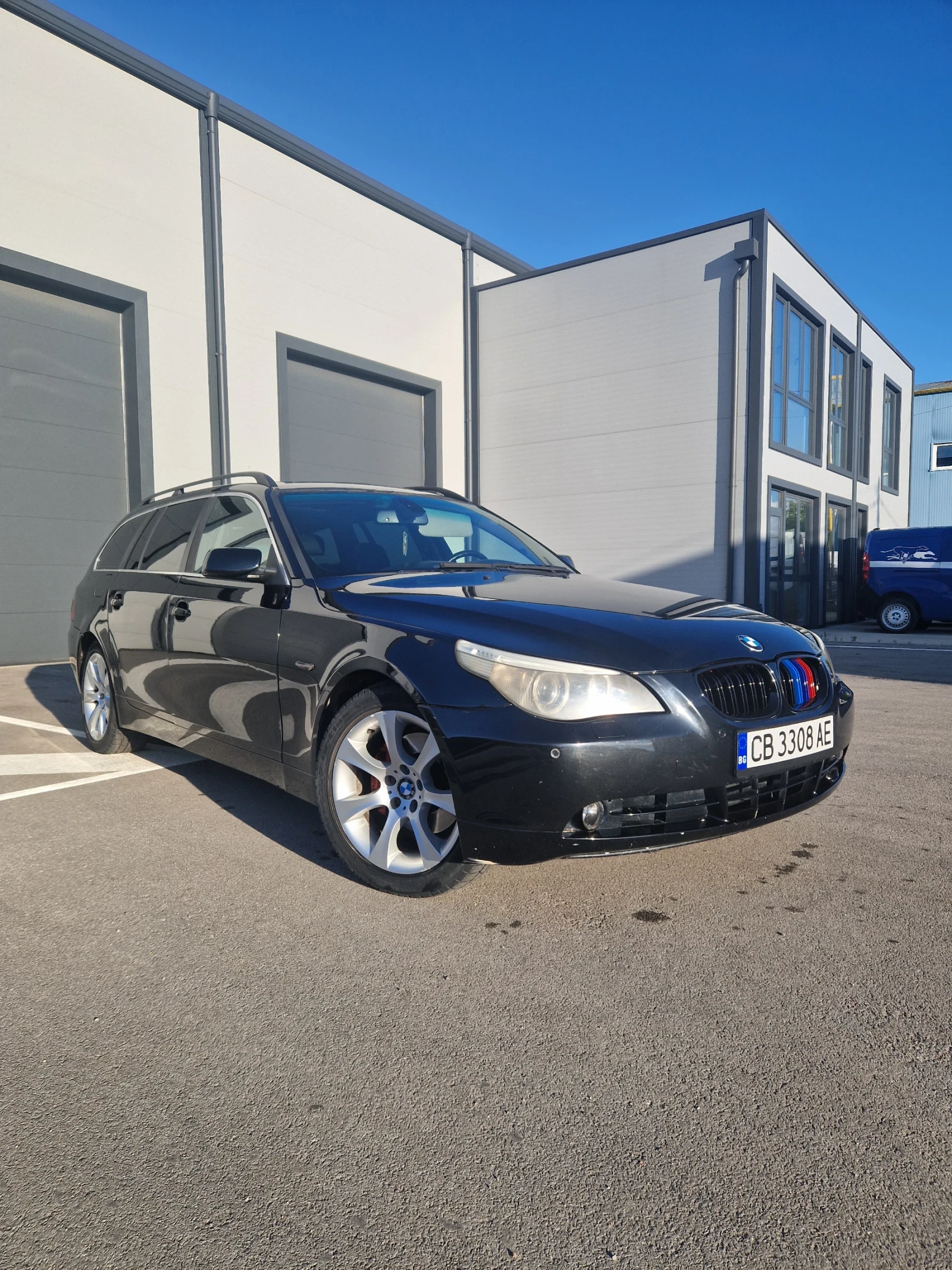 BMW 525 2.5 HDi, снимка 13 - Автомобили и джипове - 55265195