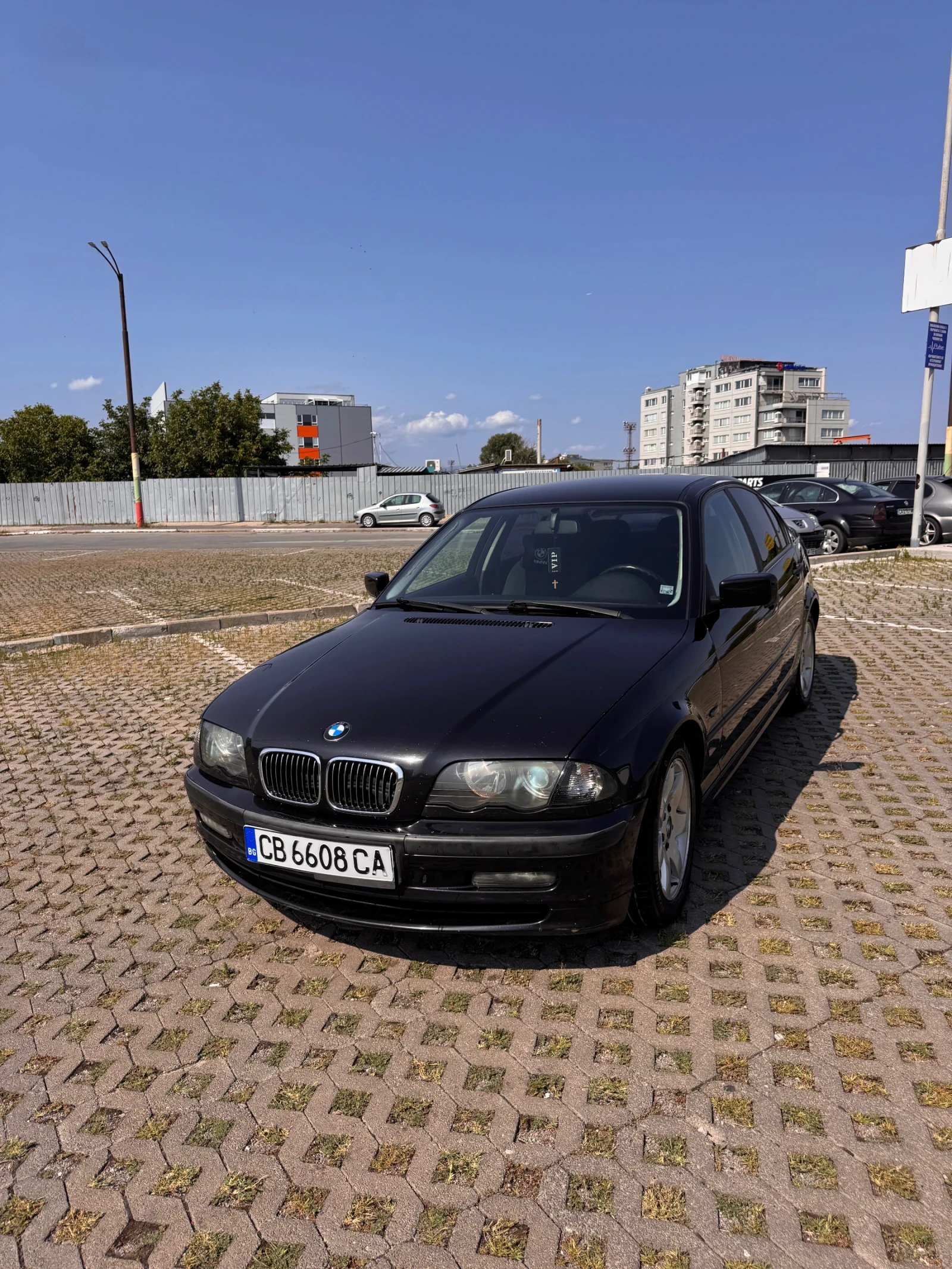 BMW 320 320D, снимка 8 - Автомобили и джипове - 55436920