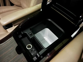 Land Rover Range rover Vogue 5.0 V8 2015/ 166 000км /РЕГИСТРИРАНА/ ЛИЗИНГ, снимка 12