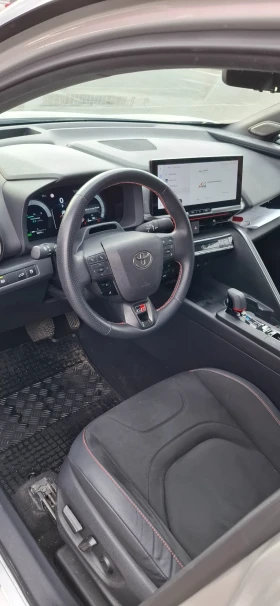 Toyota C-HR GR SPORT, снимка 8