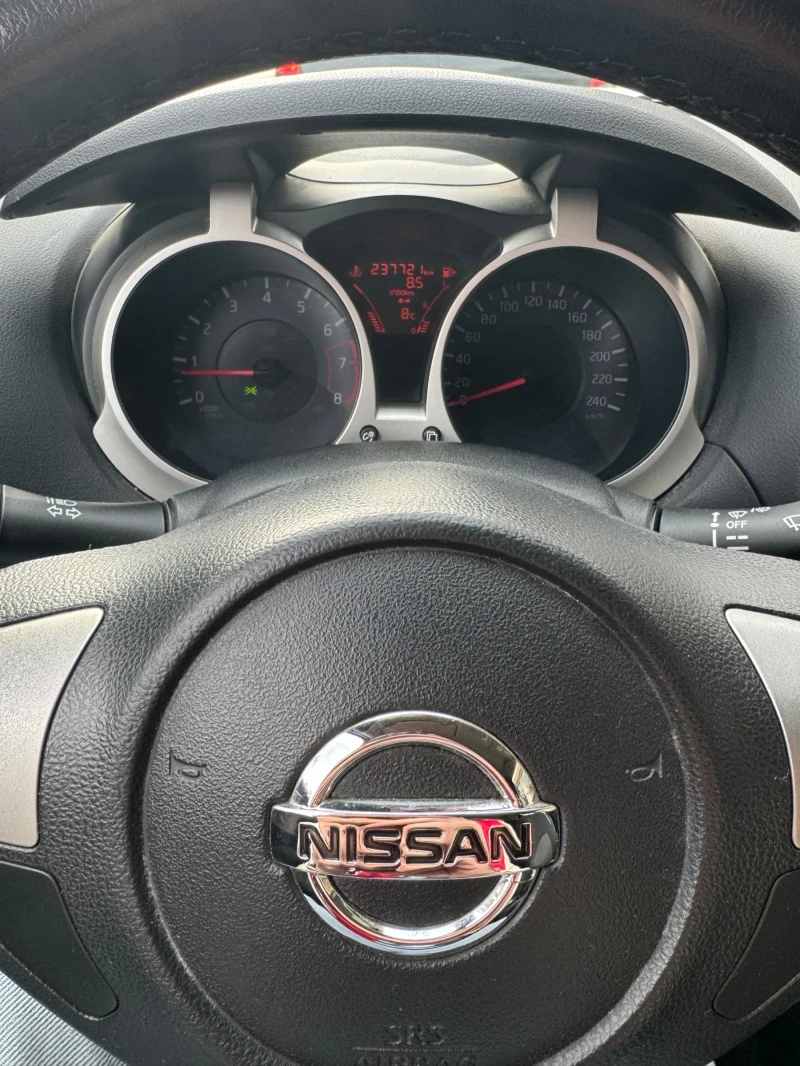 Nissan Juke 1.6 Бензин + Газ, снимка 6 - Автомобили и джипове - 47800625