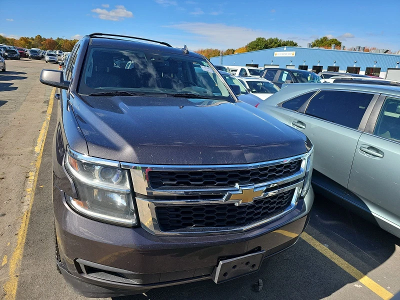 Chevrolet Suburban 2016 Chevrolet Suburban 1500 LT 1LT, снимка 2 - Автомобили и джипове - 48431377