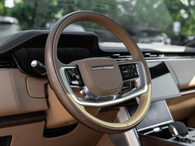 Land Rover Range rover P530 LWB AUTOBIOGRAPHY MERIDIAN PANO HEAD UP, снимка 9 - Автомобили и джипове - 51509090