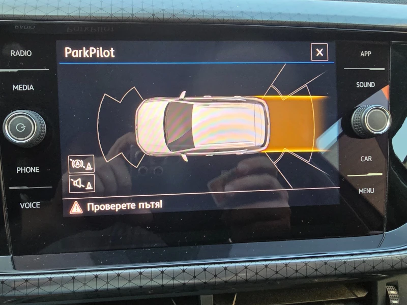 VW T-Cross 1.6TDI , снимка 14 - Автомобили и джипове - 51308968