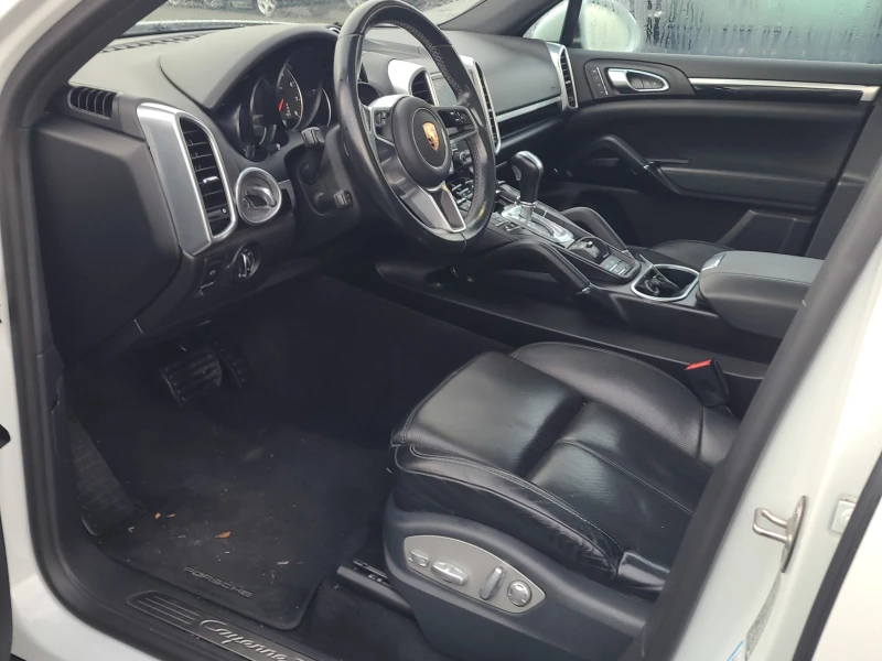 Porsche Cayenne AWD * CARFAX* , снимка 6 - Автомобили и джипове - 53566577