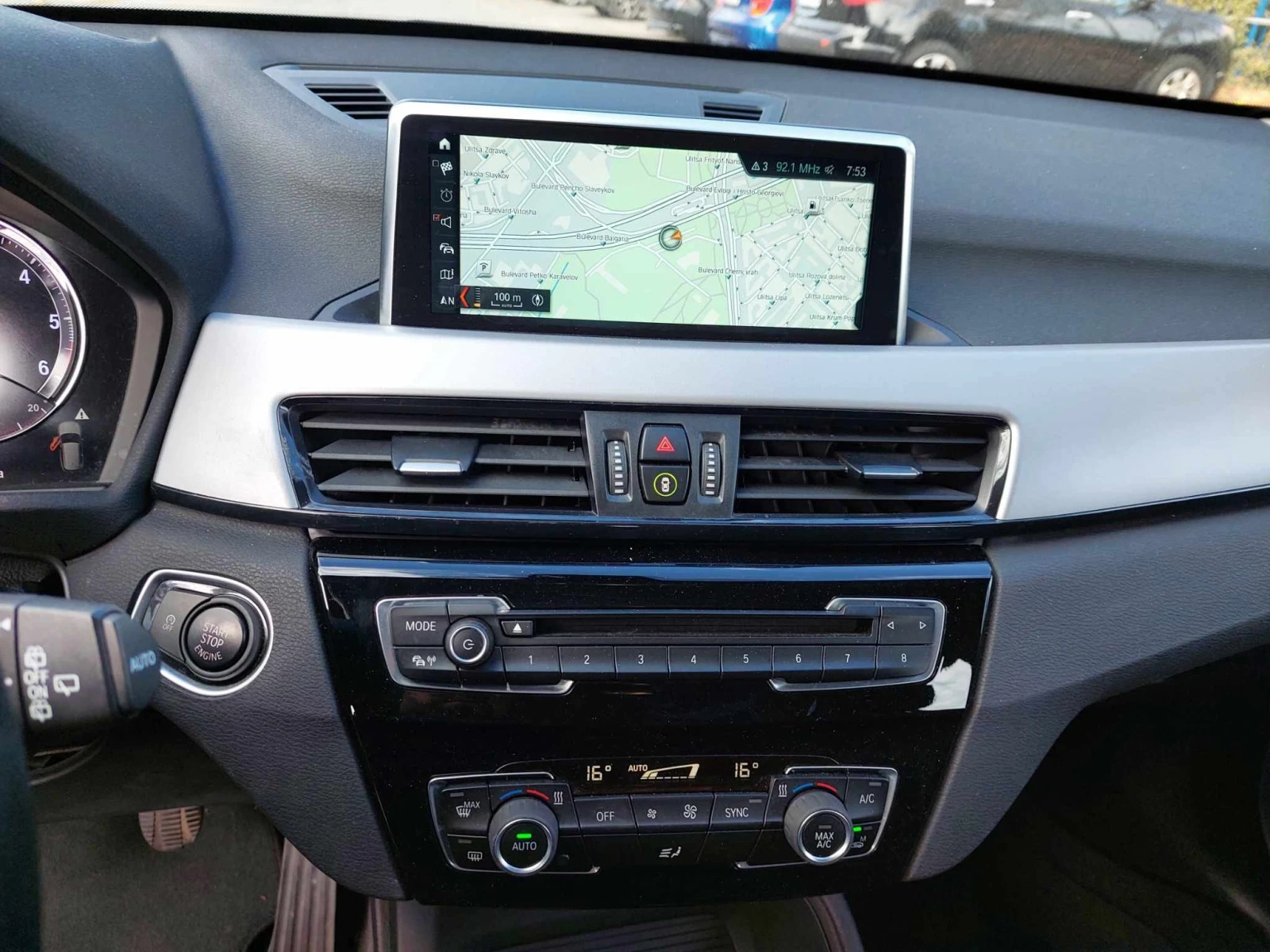 BMW X1 18d HEAD UP | Mobile.bg   11