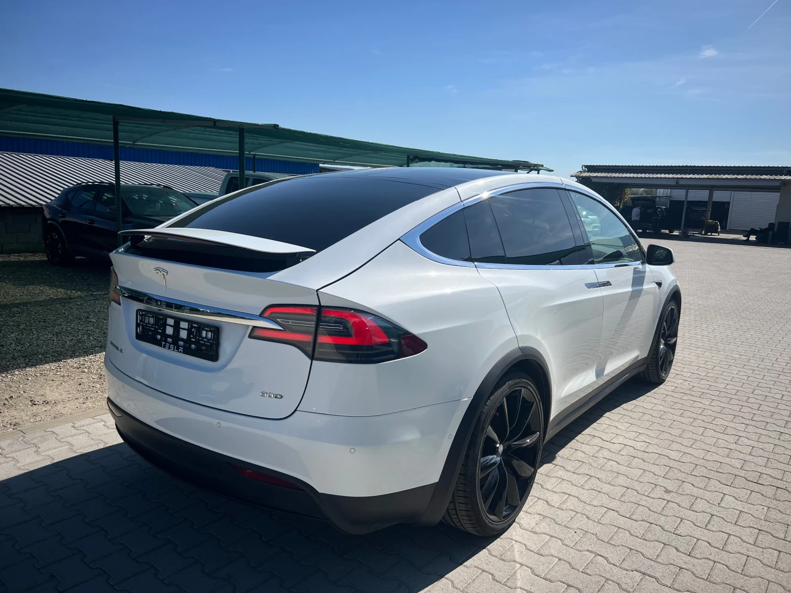 Tesla Model X 90 4x4 772k Лизинг - изображение 6