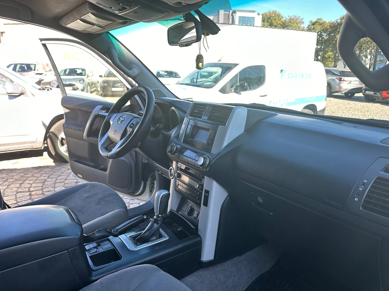 Toyota Land cruiser 3.0D* 237hp* 4X4* 60th Anniversary* LED* 179.000km - изображение 8