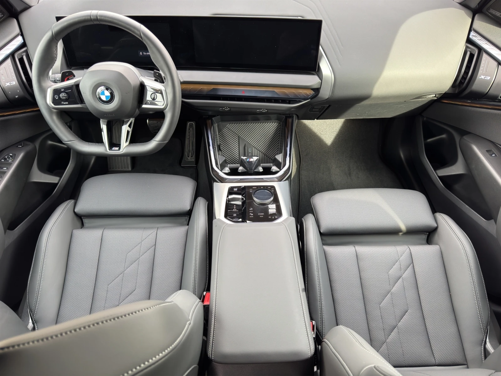 BMW X3 20 xDrive - изображение 7