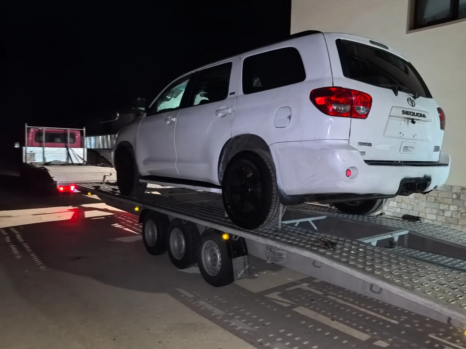 Toyota Sequoia  PLATINUM /LIMITED /SR5  - изображение 7