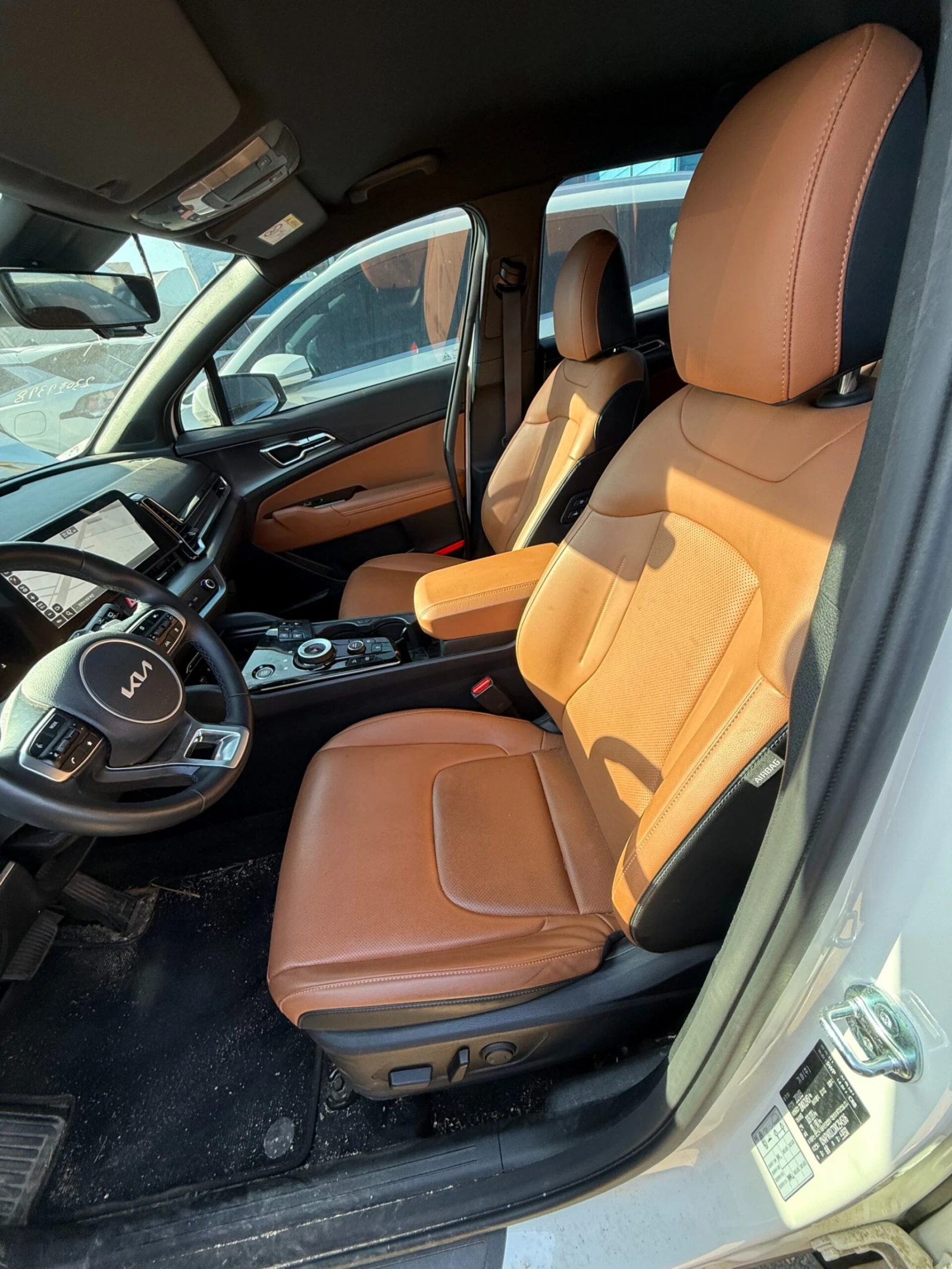 Kia Sportage 2.0 CRDI 4x4 - OЧАКВАН ВНОС, снимка 3 - Автомобили и джипове - 54042765