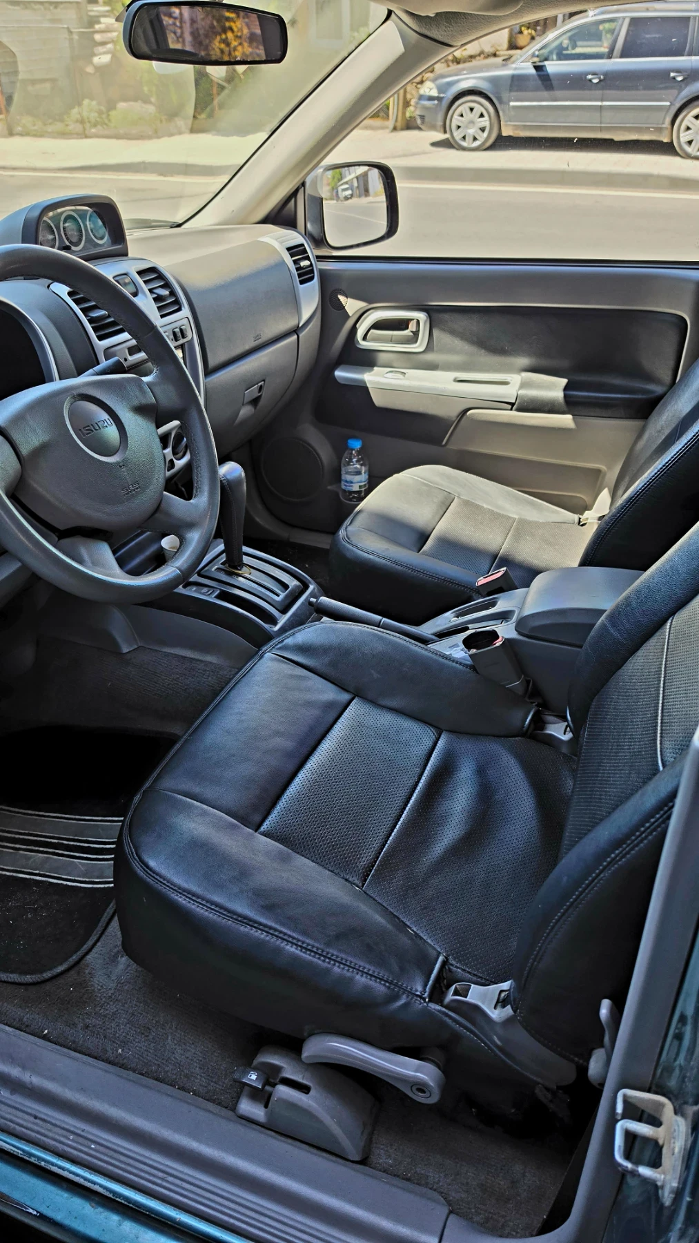 Isuzu D-max | Mobile.bg � ����������� 12