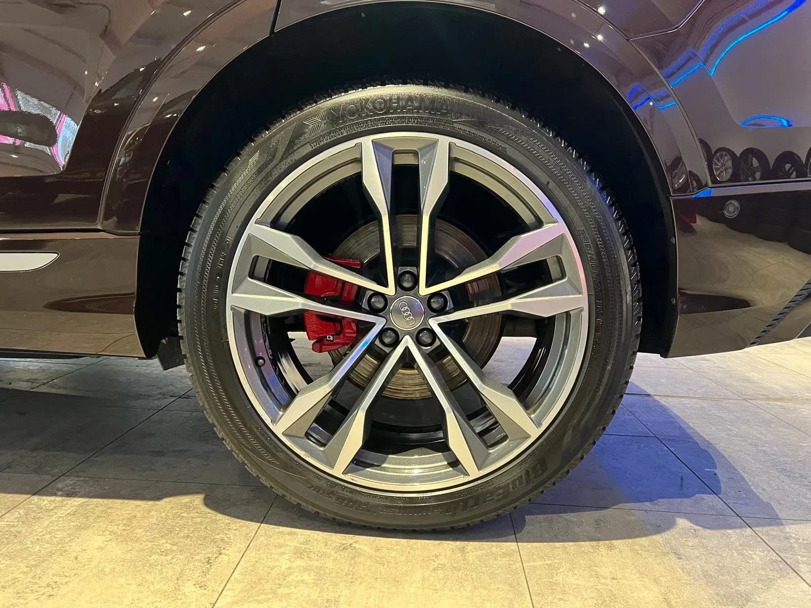 Audi SQ8 40 TDI Quattro S-line, снимка 11 - Автомобили и джипове - 54467747
