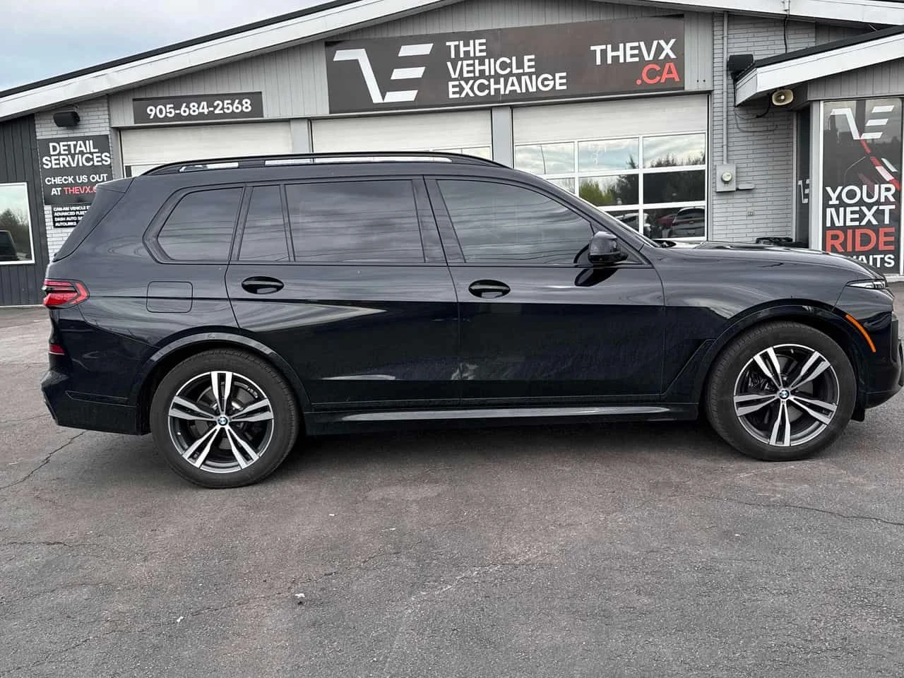 BMW X7 * xDrive40i * DISTRONIC* МАСАЖ* H/K* HUD* 360* , снимка 3 - Автомобили и джипове - 54572167