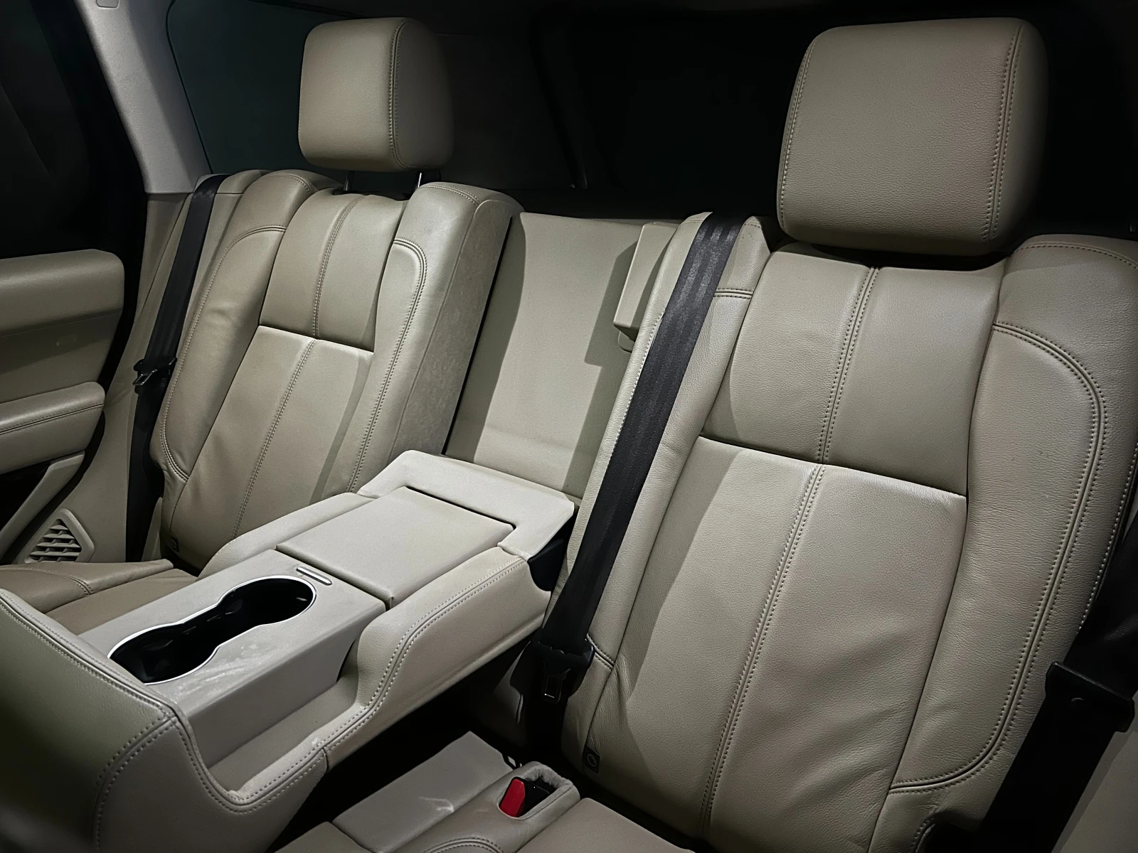 Land Rover Range rover Vogue 5.0 V8 2015/ 166 000км /РЕГИСТРИРАНА/ ЛИЗИНГ, снимка 11 - Автомобили и джипове - 54610860