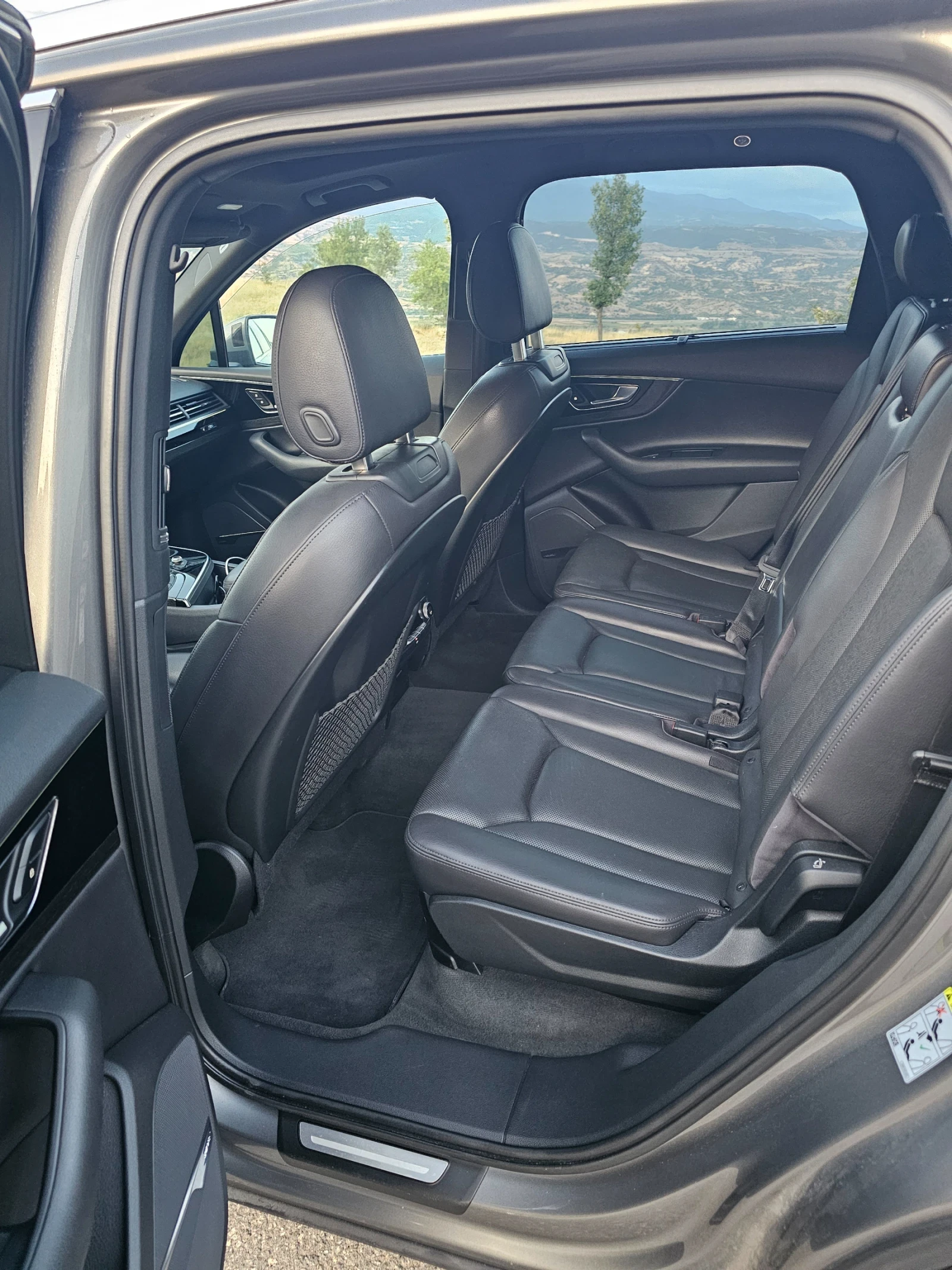 Audi Q7 4М, снимка 12 - Автомобили и джипове - 55401180