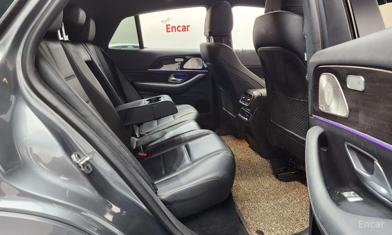 Mercedes-Benz GLE 400 BURMESTER * HEAD-UP * ДИСТРОНИК * ПАНО, снимка 13 - Автомобили и джипове - 55540333
