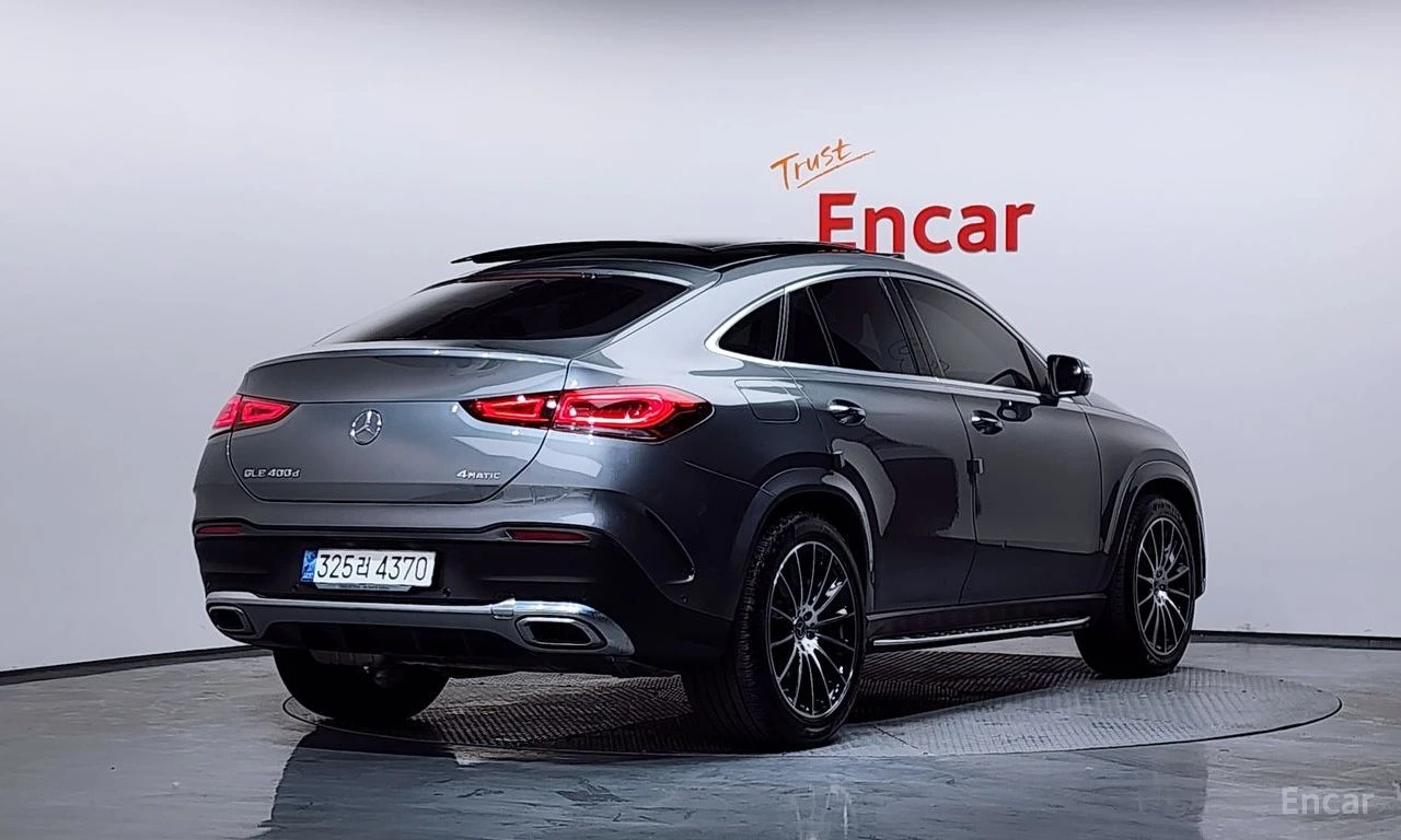 Mercedes-Benz GLE 400 BURMESTER * HEAD-UP * ДИСТРОНИК * ПАНО, снимка 3 - Автомобили и джипове - 55540333