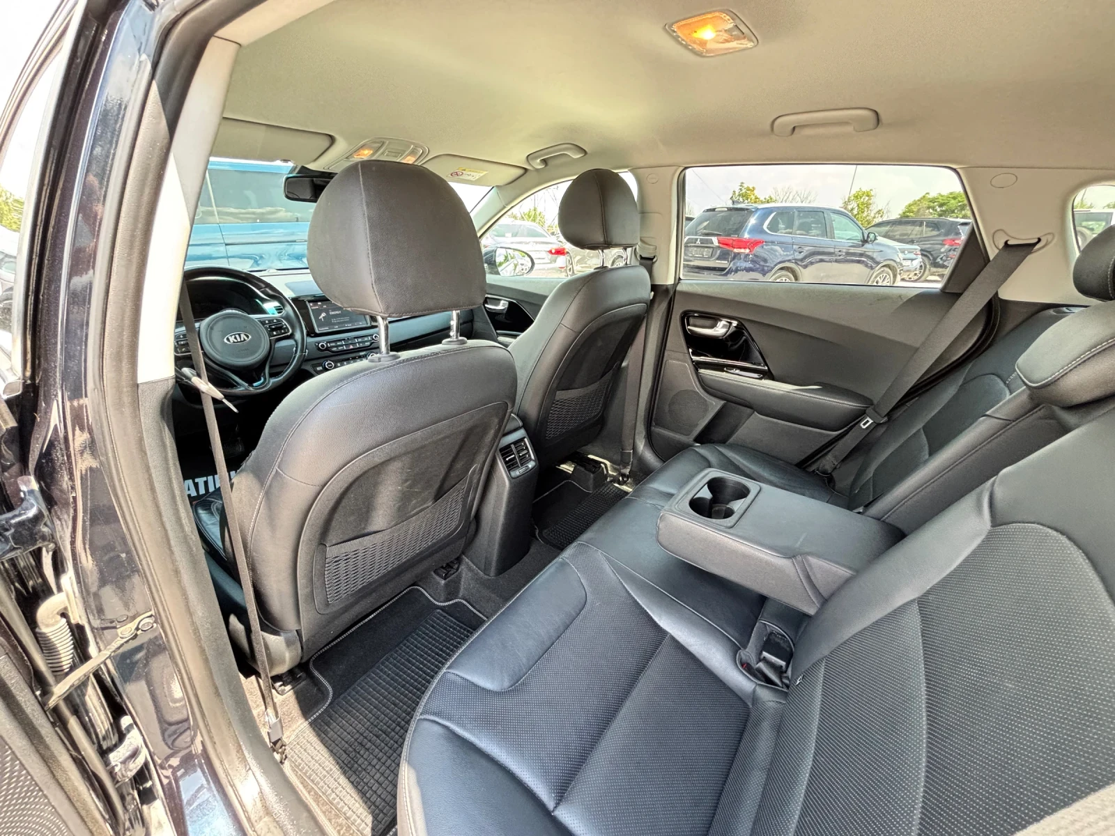 Kia Niro 1.6HYBRID/GDI/NAVI/170X.KM, снимка 7 - Автомобили и джипове - 55603178