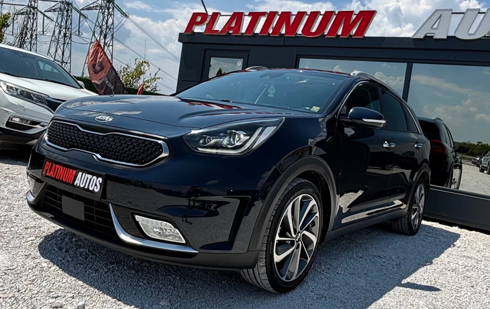 Kia Niro 1.6HYBRID/GDI/NAVI/170X.KM, снимка 2 - Автомобили и джипове - 55603178