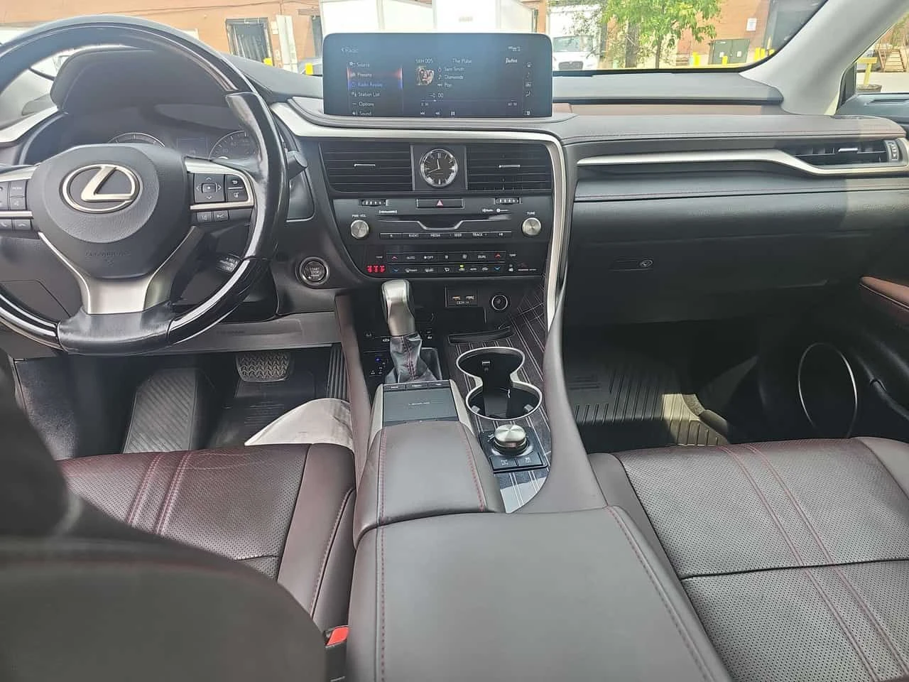 Lexus RX 350 CAMERA/ОБДУХВАНЕ/CARFAX/АВТОКРЕДИТ, снимка 9 - Автомобили и джипове - 55650652