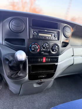 Iveco Daily 35S14 2.3 136 6+ 1 199, 700 km 100% Реални, снимка 11