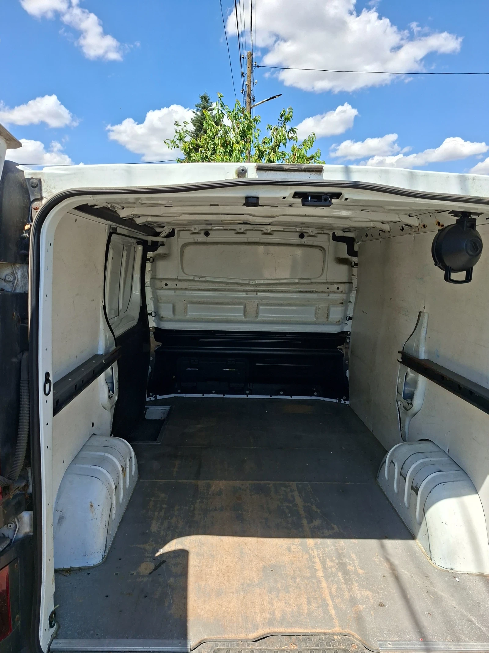 Opel Vivaro  - изображение 9