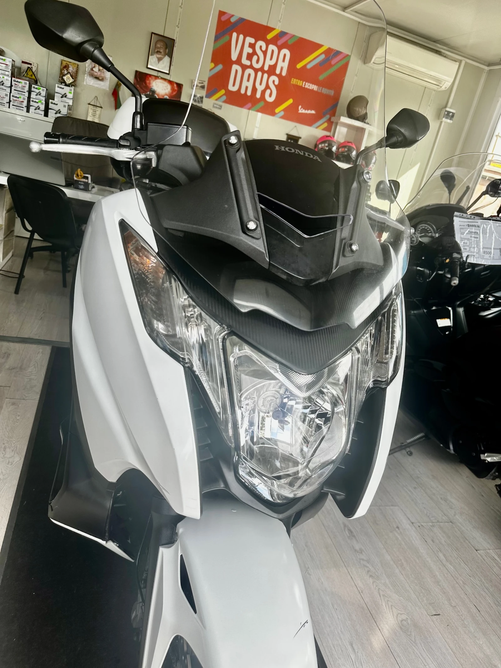 Honda Integra 750i ABS 08.2015г., снимка 1