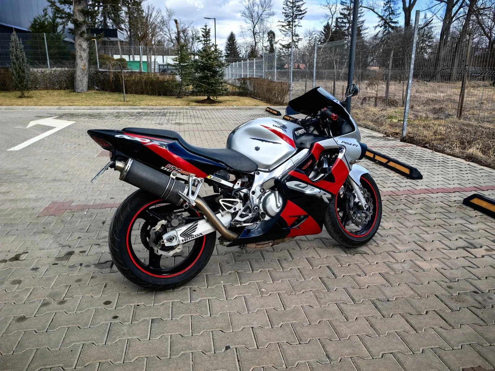 Honda Cbr F4 - изображение 5