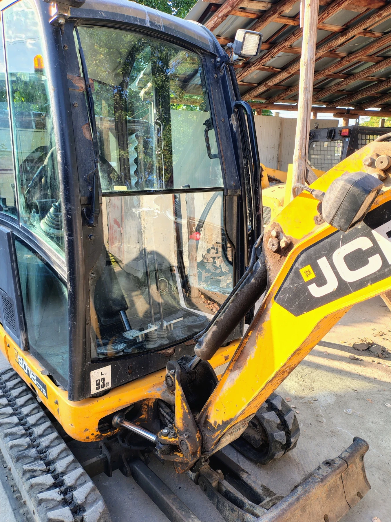 Багер JCB CTS 8018, снимка 4 - Индустриална техника - 56166216