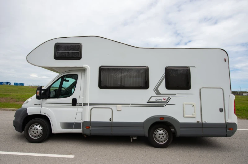 Кемпер Fiat KNAUS SPORT Не различим от нов!, снимка 4 - Каравани и кемпери - 49911276