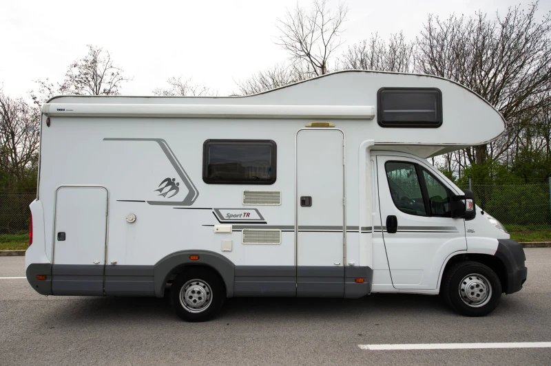 Кемпер Fiat KNAUS SPORT Не различим от нов!, снимка 3 - Каравани и кемпери - 49911276
