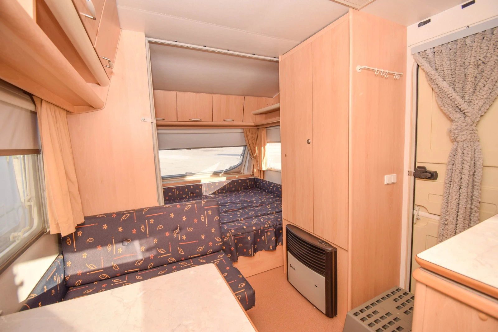Каравана Chateau  Caratt 350+ ФОРСЕЛТ/ТЕНТА - изображение 6