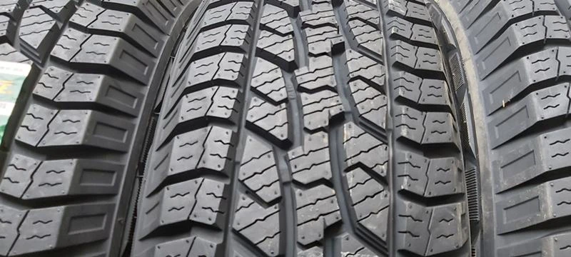 Гуми Всесезонни 215/70R16, снимка 4 - Гуми и джанти - 32906239