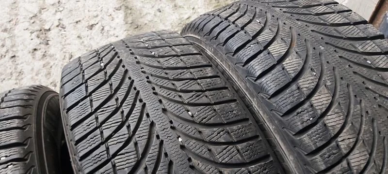 Гуми Зимни 255/60R18, снимка 3 - Гуми и джанти - 35130793