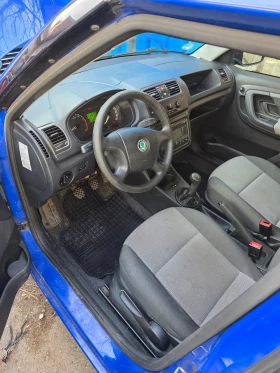 Skoda Fabia 1.2i 70кс топ, снимка 9