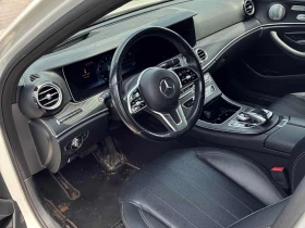 Mercedes-Benz E 350 4MATIC* BURMESTER* AMBIENTNO* HEAD-UP* , снимка 5