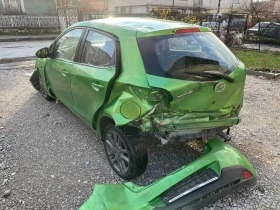 Mazda 2 1.4i, снимка 3