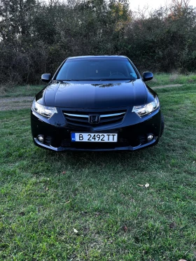 Honda Accord 2.2 dtec Германия, снимка 2