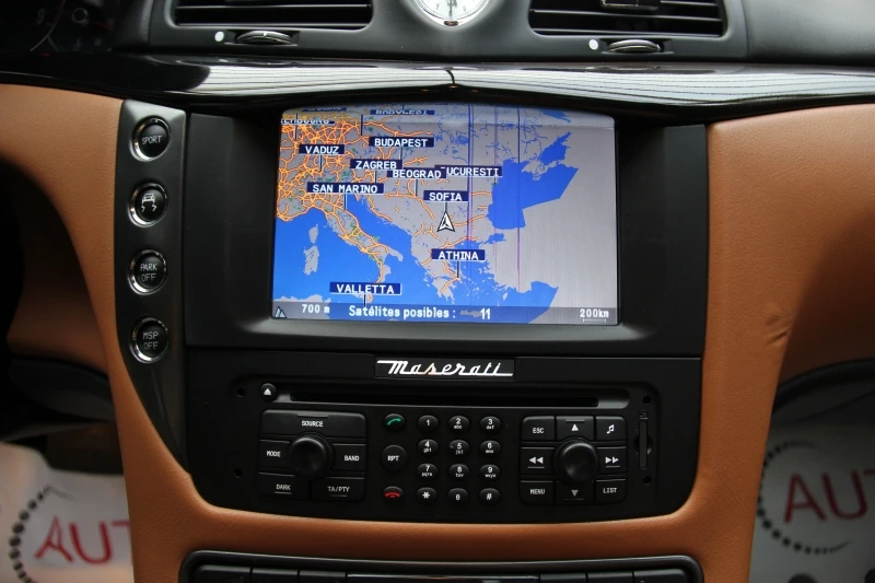 Maserati GranTurismo GranTurismo 4.2 V8/Automatik /BOSE/NAVI, снимка 11 - Автомобили и джипове - 38157204