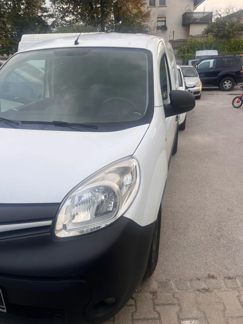 Renault Kangoo 1.5DCI KLIMATIK, снимка 8 - Автомобили и джипове - 47335608