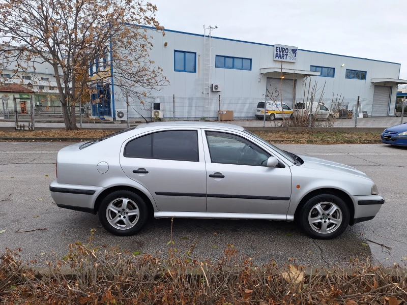 Skoda Octavia, снимка 7 - Автомобили и джипове - 48178541