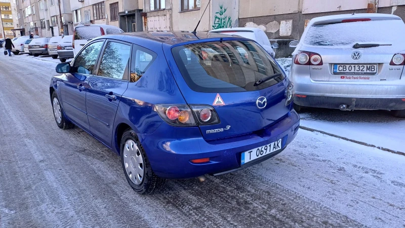 Mazda 3 1.6 90 HP 2006 г. Продава се от собственик спешно, снимка 3 - Автомобили и джипове - 48545664