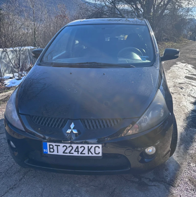 Mitsubishi Grandis 2.4i, снимка 1 - Автомобили и джипове - 49127664