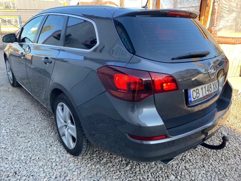 Opel Astra 1.4Т ПЕРФЕКТЕН* ЕВРО 5, снимка 4 - Автомобили и джипове - 49098102