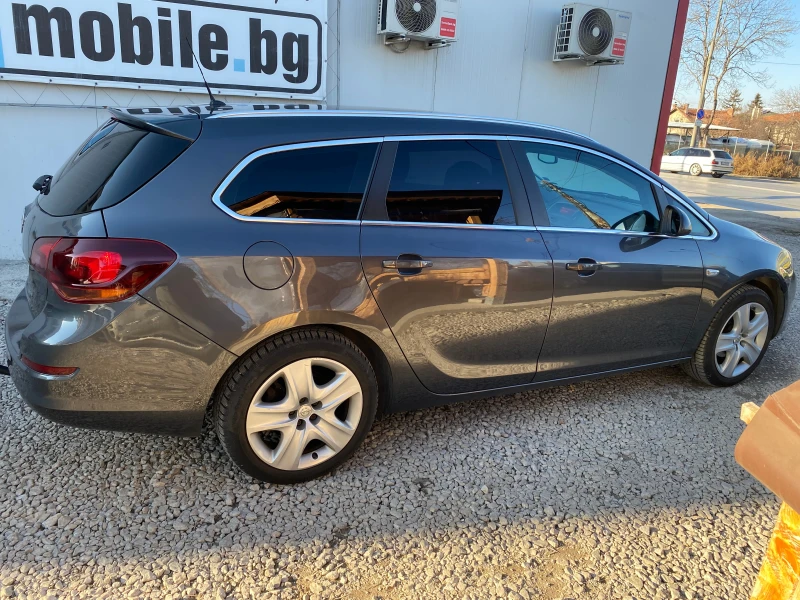 Opel Astra 1.4Т ПЕРФЕКТЕН* ЕВРО 5, снимка 7 - Автомобили и джипове - 49098102